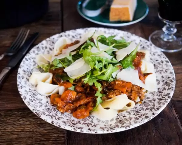 Pappardelle met wildzwijn ragout