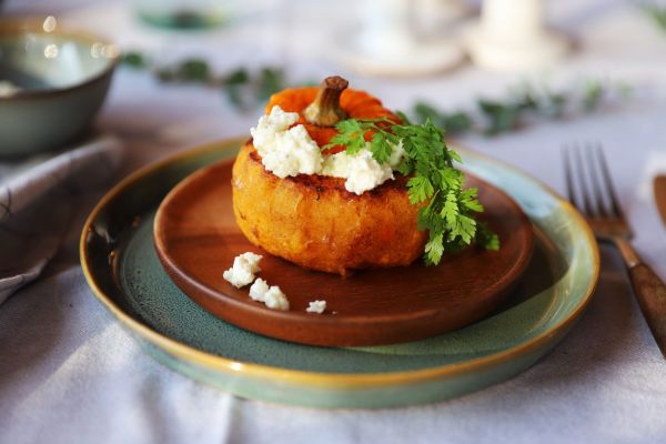 Zoete mini pompoen met ricotta