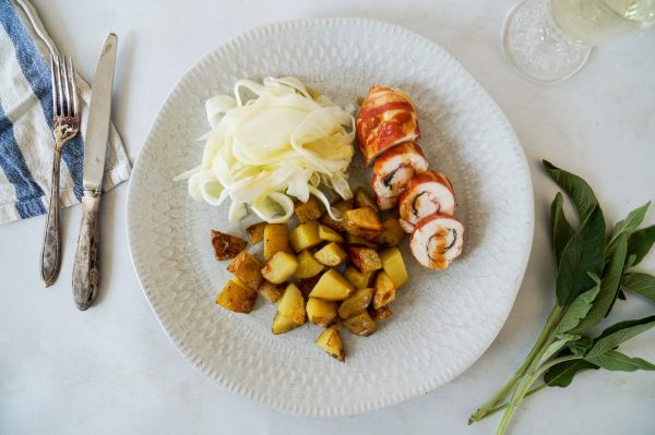 Saltimbocca pollo alla Romana met venkelsalade en aardappel